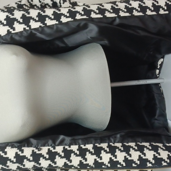 Tory Burch Disigner Copy Black and White Coat Size S - Picture 9 of 15